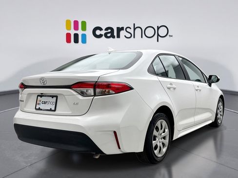 Used 2025 Toyota Corolla LE image 5
