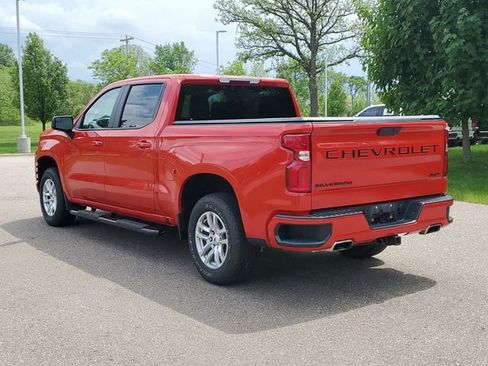 Used 2022 Chevrolet Silverado 1500 RST w/ Z71 Off-Road Package AWD/4WD image 3