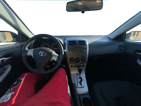 Used 2010 Toyota Corolla S FWD image 11
