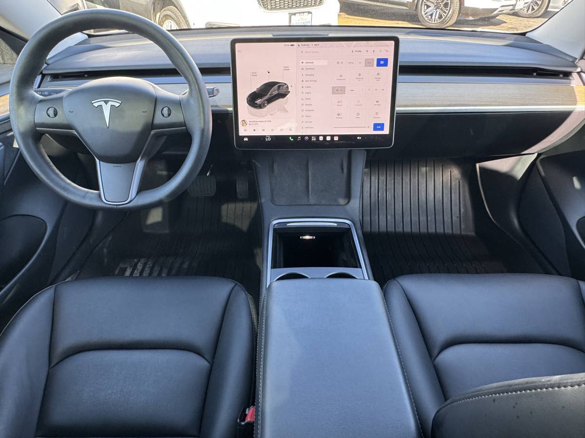Used 2023 Tesla Model 3 Standard Range RWD image 21