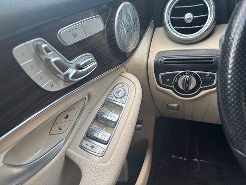Used 2016 Mercedes-Benz GLC 300 4MATIC image 11