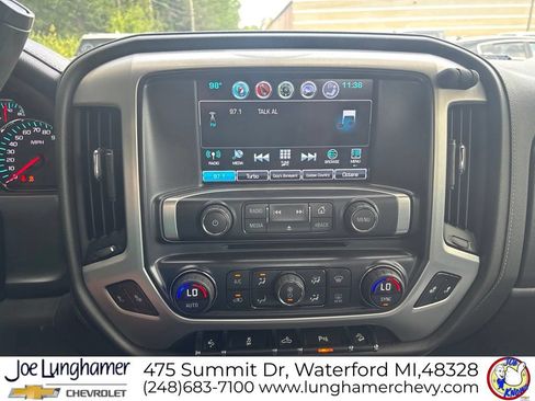 Used 2017 GMC Sierra 1500 SLT w/ SLT Premium Package AWD/4WD image 15