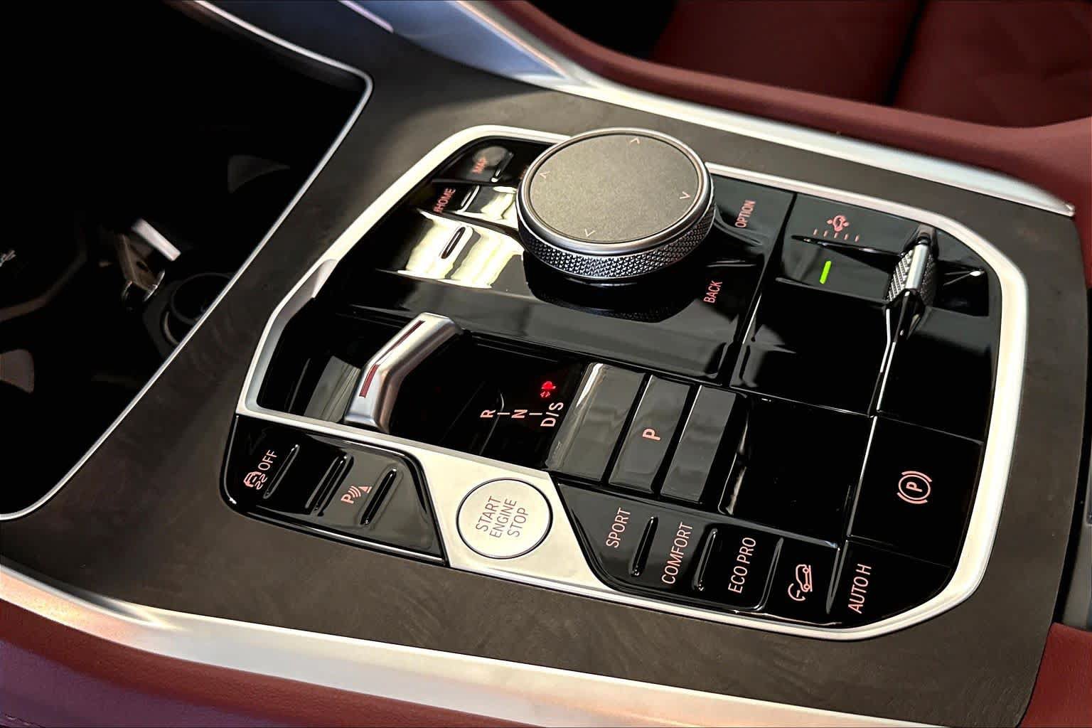 New 2027 BMW X6 xDrive40i AWD/4WD image 7