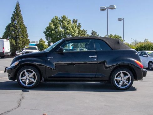 Used 2005 Chrysler PT Cruiser GT FWD image 4