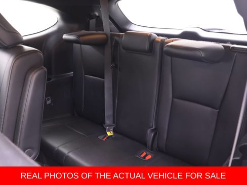 Used 2023 Toyota Highlander XSE FWD image 14