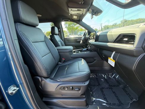 New 2026 Chevrolet Suburban LS AWD/4WD image 26