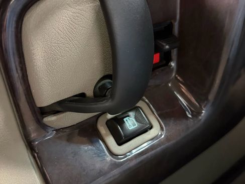 Used 2011 GMC Savana 2500 Extended image 27