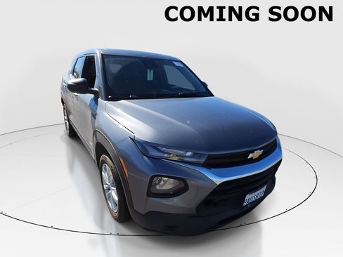 Used 2022 Chevrolet TrailBlazer LS image 1
