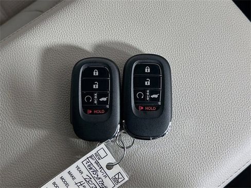 Used 2026 Honda CR-V EX-L image 32