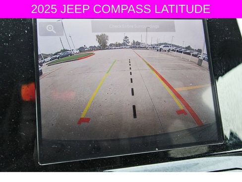 Used 2025 Jeep Compass Latitude w/ Convenience Group image 28
