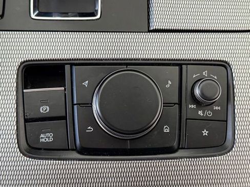 Certified 2025 MAZDA CX-70 Plug-In Hybrid w/ Premium Plus image 15