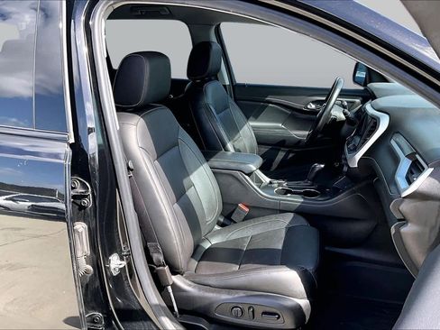 Used 2019 GMC Acadia SLT w/ Black Edition FWD image 9