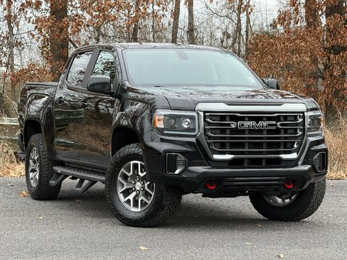Used 2022 GMC Canyon AT4 image 11