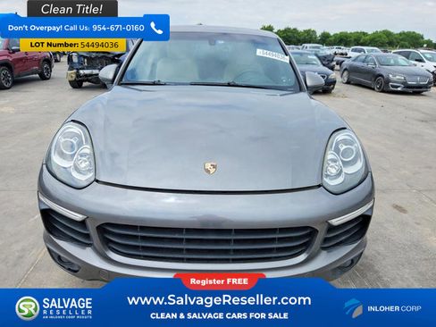 Used 2015 Porsche Cayenne S AWD/4WD image 7