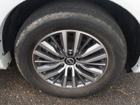 Used 2023 Nissan Armada SL w/ Cargo Package RWD image 4