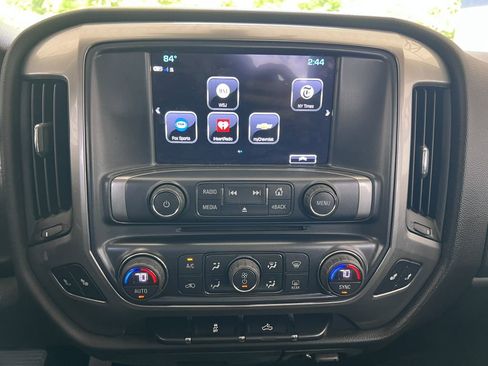 Used 2018 Chevrolet Silverado 1500 LT w/ All Star Edition AWD/4WD image 24