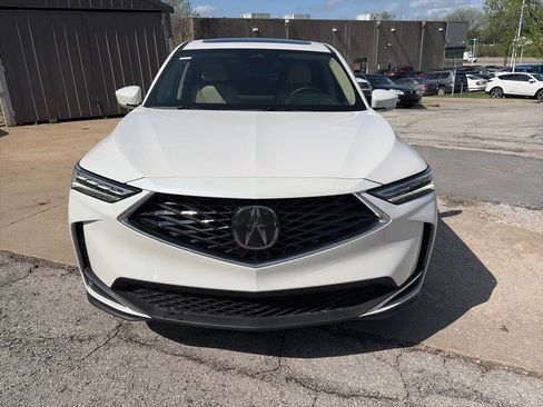 Used 2026 Acura MDX SH-AWD image 2