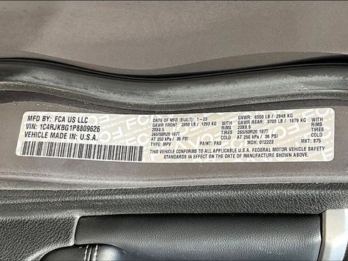 Certified 2023 Jeep Grand Cherokee L Limited w/ Luxury Tech Group II image 31