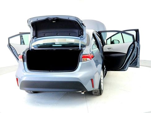 Used 2023 Toyota Corolla LE w/ Carpet Mat Package (TMS) image 11