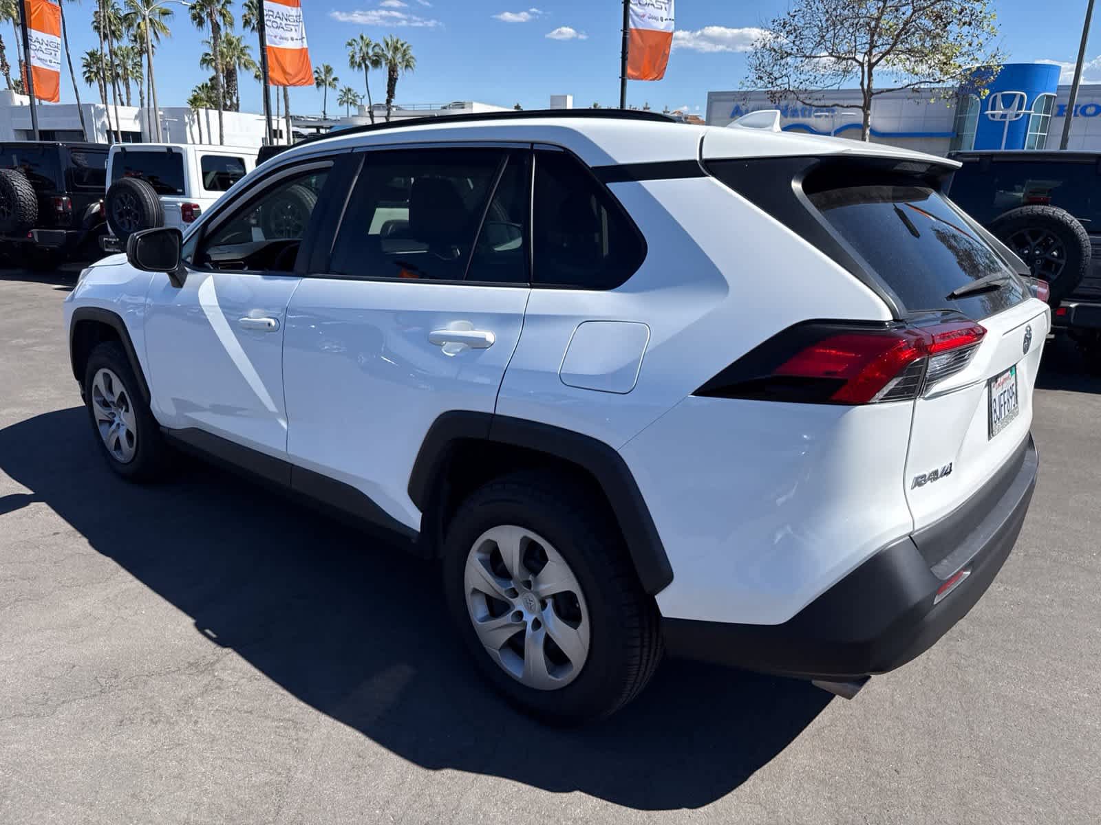 Used 2019 Toyota RAV4 LE w/ All Weather Liner Package FWD image 17