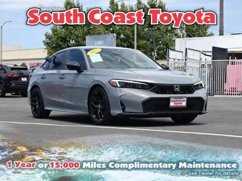 Used 2025 Honda Civic Sport image 1