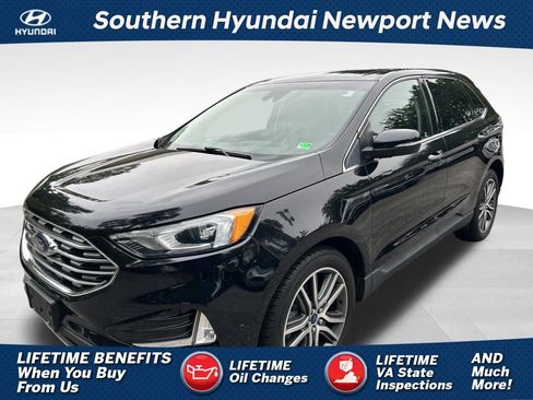 Used 2019 Ford Edge Titanium w/ Cold Weather Package image 1