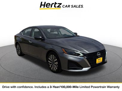 Used 2025 Nissan Altima 2.5 SV