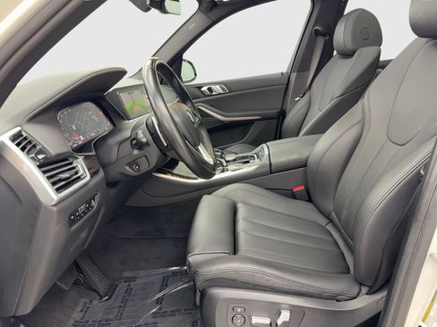 Used 2021 BMW X5 xDrive40i w/ Convenience Package AWD/4WD image 17