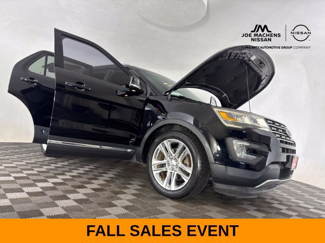 Used 2016 Ford Explorer XLT w/ Equipment Group 202A FWD image 24