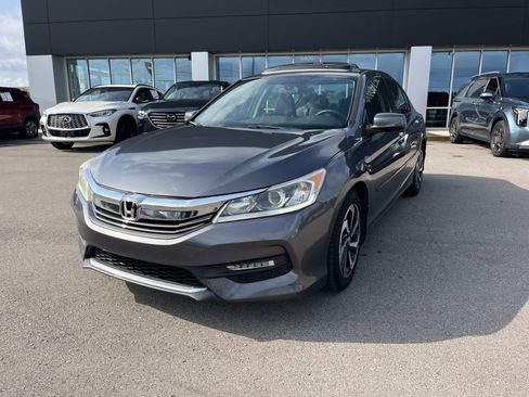 Used 2016 Honda Accord EX image 7