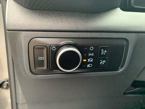 Used 2025 Ford Mustang Coupe RWD image 17