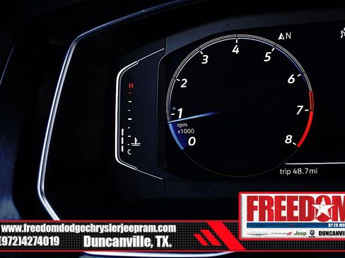 Used 2024 Volkswagen Jetta GLI 40th Anniversary Edition image 29