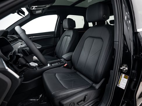 New 2025 Audi Q3 2.0T Premium Plus w/ Premium Plus Package AWD/4WD image 14