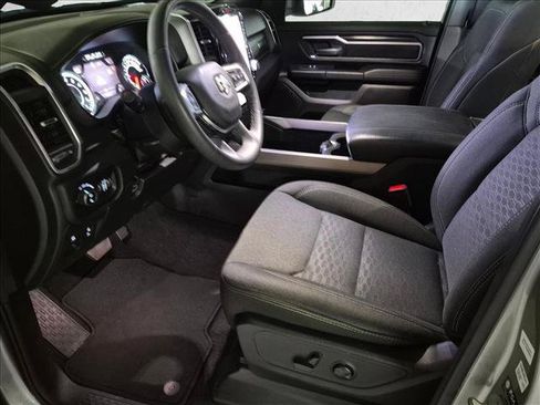 Used 2025 RAM 1500 Big Horn RWD image 13