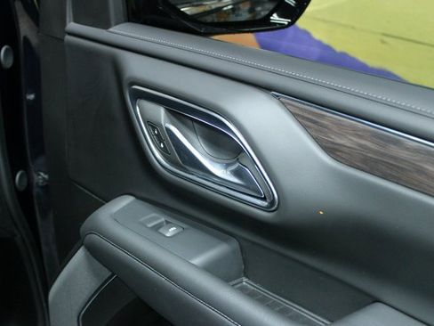 Used 2024 Chevrolet Tahoe LS w/ Driver Alert Package image 11