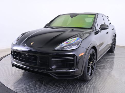 Used 2023 Porsche Cayenne Turbo GT image 1