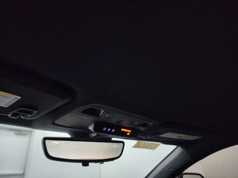 Used 2022 Chevrolet Camaro ZL1 image 13