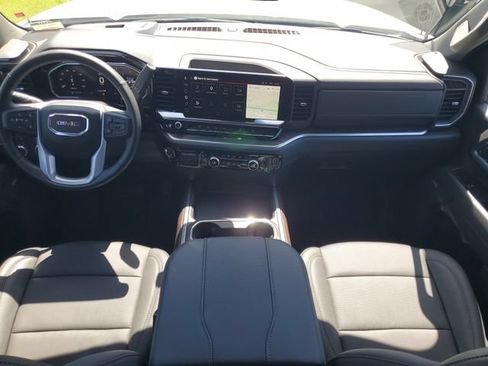 Used 2026 GMC Sierra 2500 SLT AWD/4WD image 25