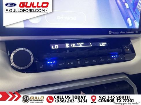 Used 2024 Toyota Sequoia Capstone AWD/4WD image 29