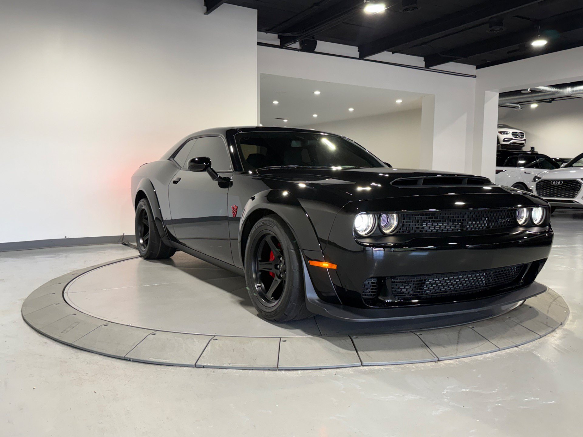 Used 2018 Dodge Challenger SRT Demon RWD image 7