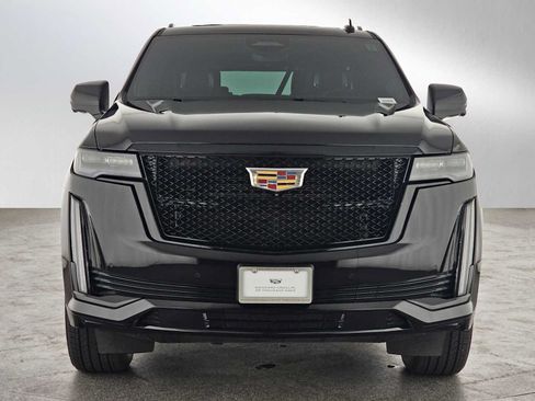 Certified 2024 Cadillac Escalade Sport Platinum AWD/4WD image 8