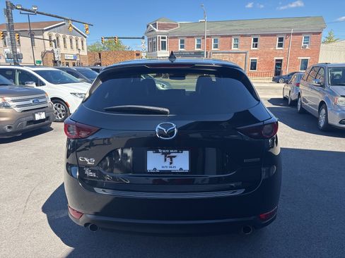 Used 2021 MAZDA CX-5 Touring w/ Touring Preferred SV Package image 4