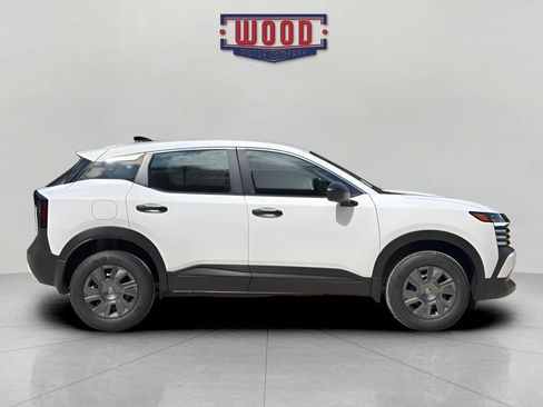 New 2026 Nissan Kicks S FWD image 2