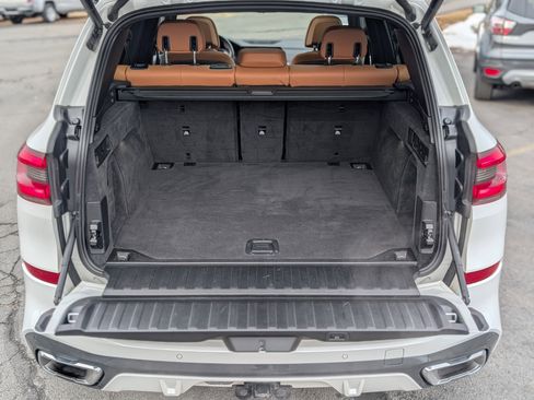 Used 2022 BMW X5 xDrive40i w/ M Sport Package image 50