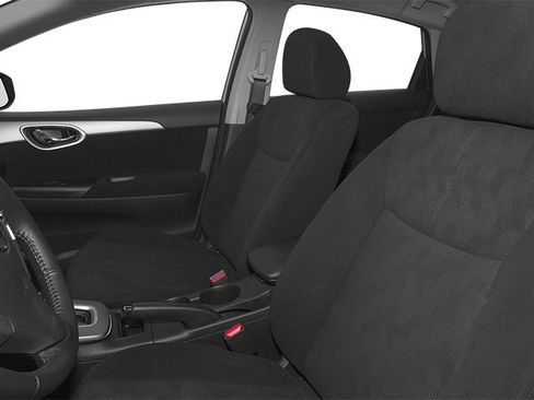 Used 2014 Nissan Sentra SR w/ SR Driver Package FWD image 11