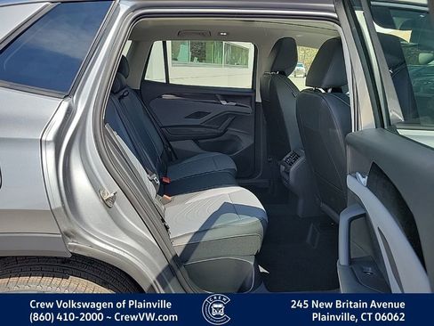 New 2026 Volkswagen Tiguan SE AWD/4WD image 15