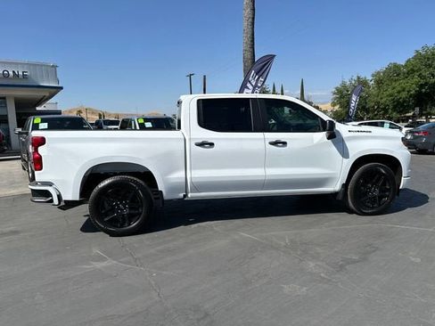 New 2026 Chevrolet Silverado 1500 Custom w/ LPO, Dark Essentials Package RWD image 9
