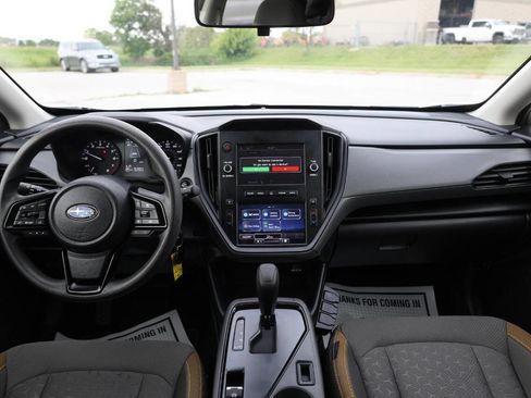 Used 2024 Subaru Crosstrek 2.0i image 14