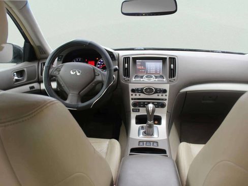 Used 2008 INFINITI G35 x Sedan w/ Premium Pkg image 7