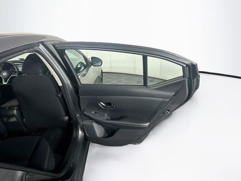 Used 2024 Nissan Sentra SV FWD image 28